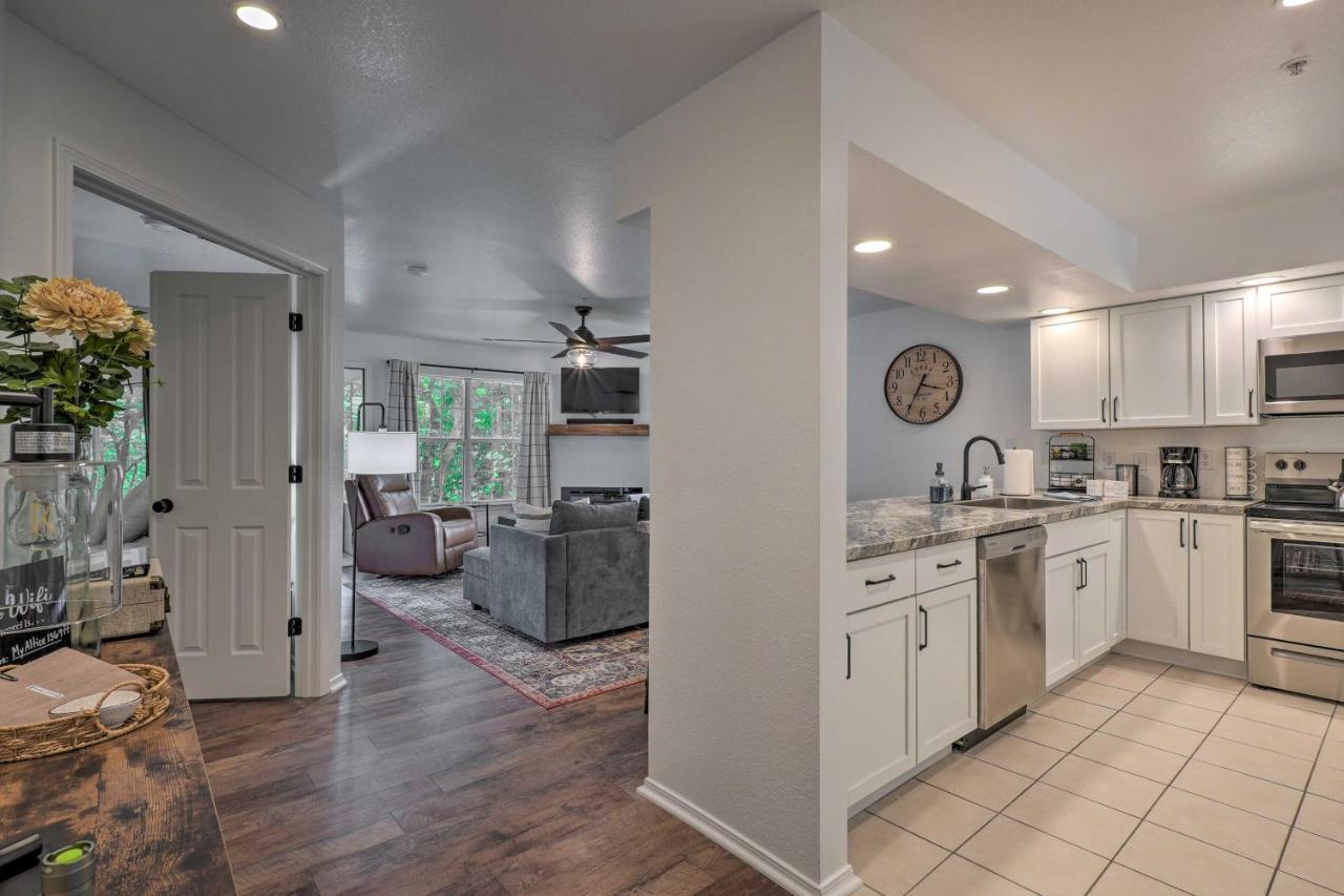 Branson Lakefront Condo With Sunroom And Lake Views! Eksteriør bilde