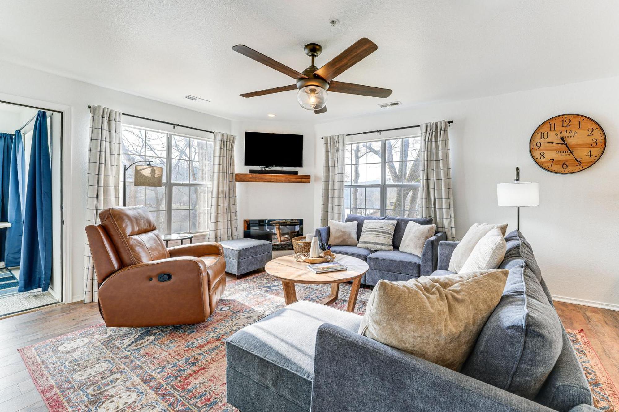 Branson Lakefront Condo With Sunroom And Lake Views! Eksteriør bilde